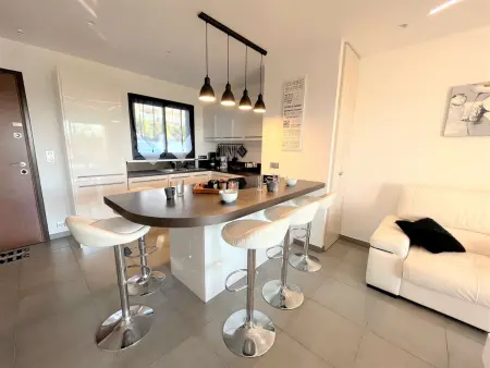 Appartement 2 pièces avec terrasse, climatisé, parking, WIFI - Porticcio - Photo 4