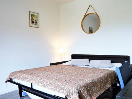 Appartement rénové 2021 avec balcon et garage, proche golf, 3 pièces, 6 couchages, Le Lavandou. - Photo 5