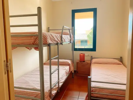Bel Appartement à Proximité de la Mer avec Piscine et Grand Jardin - Photo 8