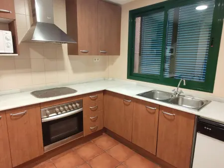 Bel Appartement à Proximité de la Mer avec Piscine et Grand Jardin - Photo 13