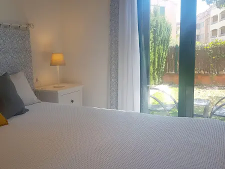 Appartement RDC en 1ère ligne avec Jardin et Piscine à 100m de la Plage - Photo 17