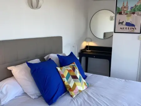 Appartement lumineux à Moulins avec terrasse et proche centre - Photo 6