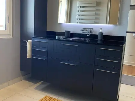 Appartement lumineux à Moulins avec terrasse et proche centre - Photo 12