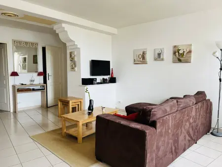 Appartement T2 de charme à Cambo, centre-ville, petite terrasse, Internet, animaux admis - Photo 3