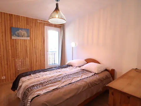 Appartement 6 personnes avec balcon, cœur du vieux village, proche remontées mécaniques et commerces - Photo 4