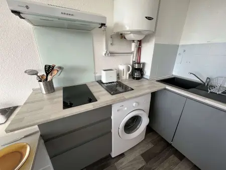 Studio pour 4 - Piscine, Parking, Lave-linge, Proche commerces - Photo 6