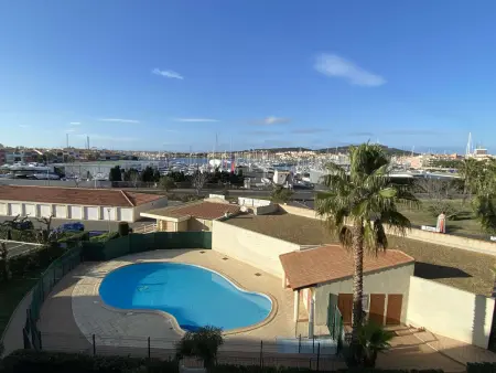 T2 Climatisé Proche Plage avec Piscine et Parking - Photo 1