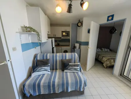 T2 Climatisé Proche Plage avec Piscine et Parking - Photo 19