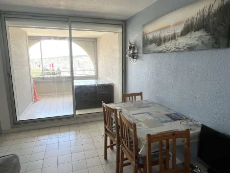 T2 Climatisé Proche Plage avec Piscine et Parking - Photo 24
