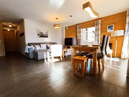 Appartement lumineux T3 pour 4-6 pers avec WIFI et parking à Samoëns - Photo 2