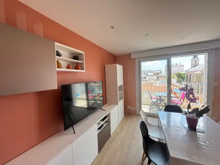 Appartement Moderne Centre-Ville, Proche Plage, 5 Couchages, Parking Privé - Photo 4