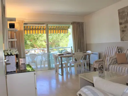 Moderne T3, 2 chambres, climatisé, parking, plage à pied - Photo 3