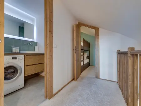 Appartement Duplex Rénové: 3 Pièces, 40m², Parking, Proche Centre Val d'Isère - Photo 3