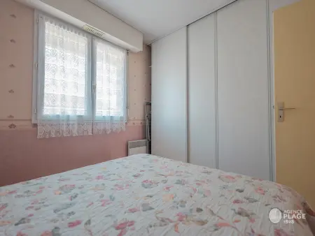 Appartement plage et commerces, balcon, tout confort - Photo 6