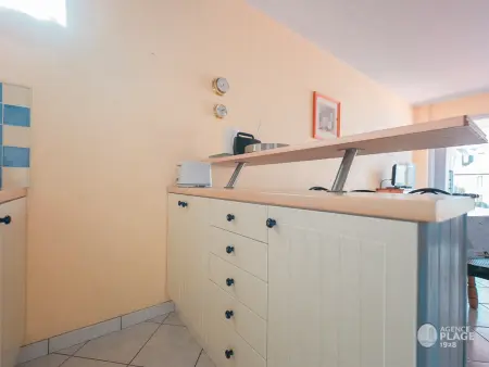 Appartement plage et commerces, balcon, tout confort - Photo 16