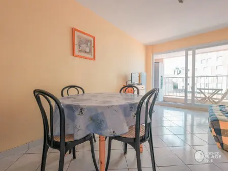 Appartement plage et commerces, balcon, tout confort - Photo 17