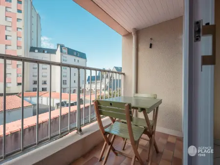 Appartement plage et commerces, balcon, tout confort - Photo 19
