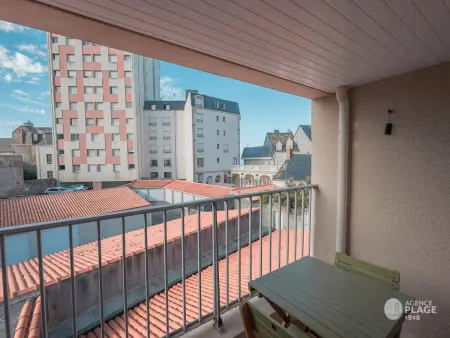 Appartement plage et commerces, balcon, tout confort - Photo 20