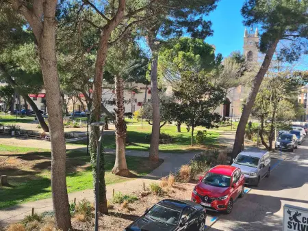 Petit T2 avec balcon, animaux admis, climatisation - Photo 6