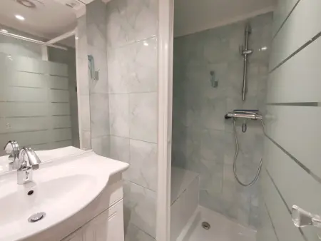 Charmant T2 avec terrasse - Animaux admis, Appartement 4 personnes à Balaruc les Bains - Photo 13