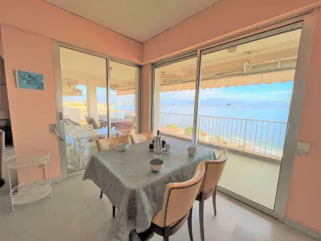 Grand appartement 4 pièces avec terrasse, climatisation et parking à Ajaccio - Photo 3