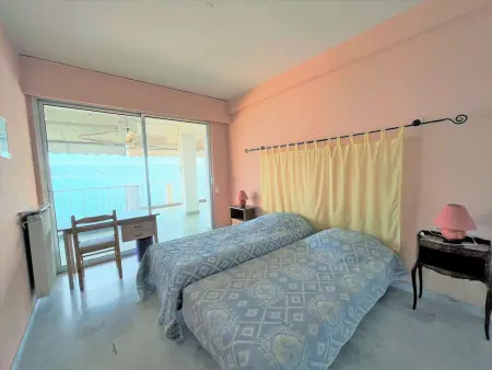 Grand appartement 4 pièces avec terrasse, climatisation et parking à Ajaccio - Photo 9