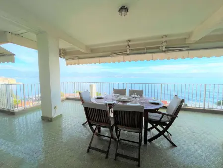 Grand appartement 4 pièces avec terrasse, climatisation et parking à Ajaccio - Photo 16