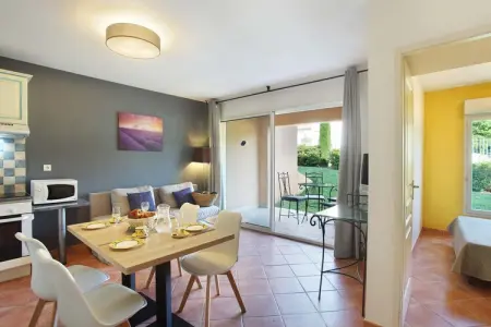 Résidence La Licorne de Haute-Provence 2, Appartement à Gréoux-Les-Bains près des lacs - Photo 3