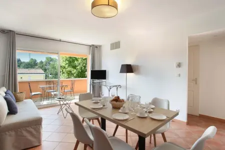 Résidence La Licorne de Haute-Provence 3, Appartement à Gréoux-Les-Bains près des lacs - Photo 7