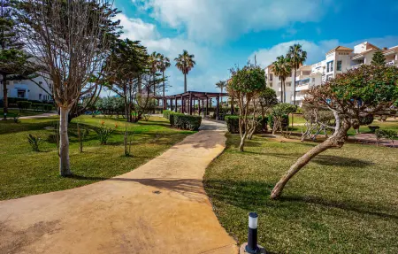 Cozy Apartement in Almerimar, Appartement 5 personnes à Almerimar - Photo 13