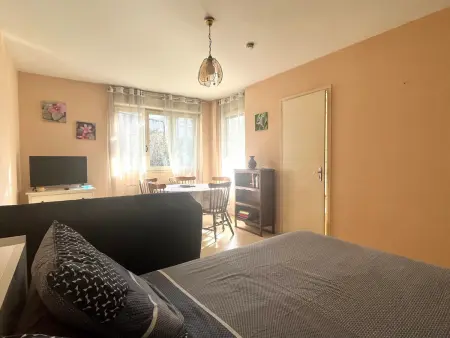 T1 Bis 35m² avec Terrasse Exposée Sud/Est et Parking Privé - Photo 9