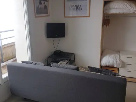 Studio cosy pour 4 pers avec kitchenette, parking et casier à skis à Arette - Photo 2