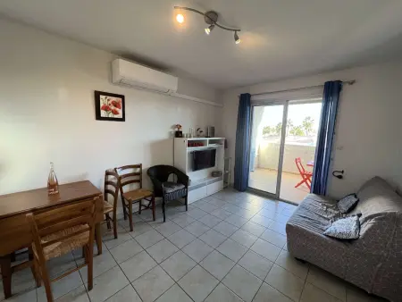 Appartement T3 avec Piscine, Clim, Terrasse, Parking Privé – À 600m de la Plage, 6 Pers. - Photo 6
