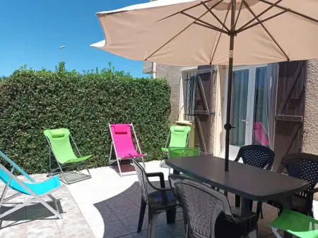 T2 Cabine avec Terrasse et Parking, 4 pers, Appartement 4 personnes à Valras Plage - Photo 1