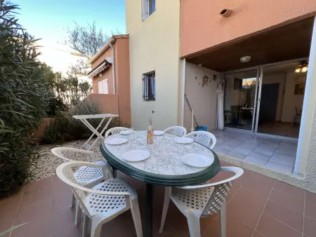 T3 avec Terrasse Spacieuse, Proche Plage, 4 Pers., Parking Inclus - Photo 1