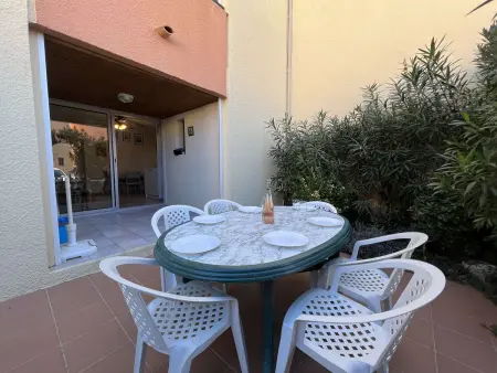 T3 avec Terrasse Spacieuse, Proche Plage, 4 Pers., Parking Inclus - Photo 2