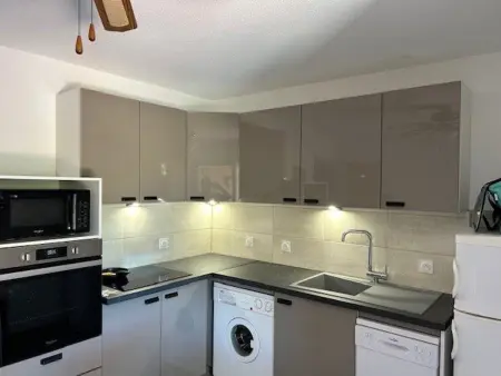 T3 avec Terrasse Spacieuse, Proche Plage, 4 Pers., Parking Inclus - Photo 5
