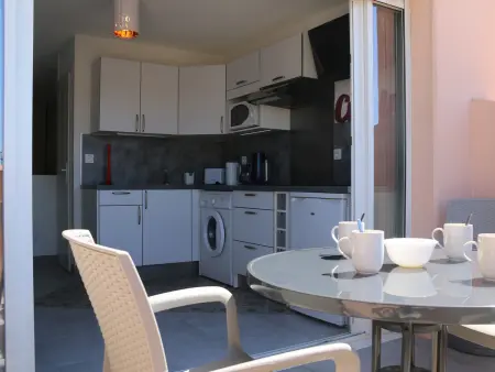 Studio climatisé pour 2 avec piscine, terrasse et parking à Agde - Photo 2