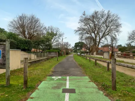 Appartement 4 pers, Pieds des Pistes Cyclables, Terrasse, BBQ, Proche Plages et Activités - Photo 10