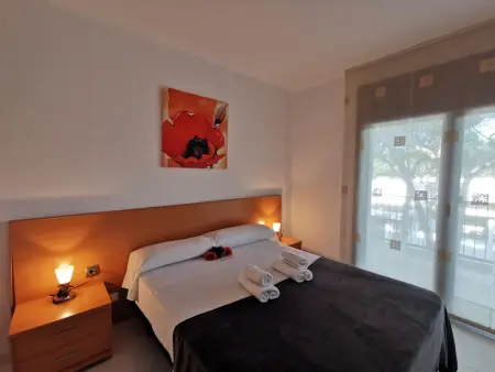 Bel Appartement avec Terrasse, 2 Chambres, Wifi Gratuit, Proche Plage et Centre - Confort Assuré ! - Photo 6