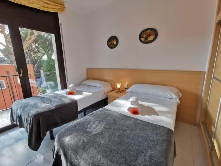 Bel Appartement avec Terrasse, 2 Chambres, Wifi Gratuit, Proche Plage et Centre - Confort Assuré ! - Photo 9