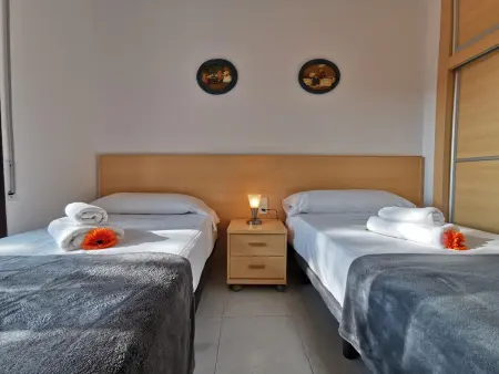 Bel Appartement avec Terrasse, 2 Chambres, Wifi Gratuit, Proche Plage et Centre - Confort Assuré ! - Photo 10