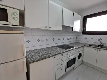 Bel Appartement avec Terrasse, 2 Chambres, Wifi Gratuit, Proche Plage et Centre - Confort Assuré ! - Photo 12