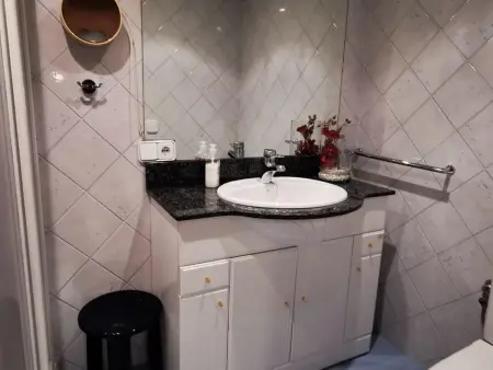 Appartement en front de mer à Playa de Aro – 2 chambres, Wi-Fi, quartier calme - Photo 12