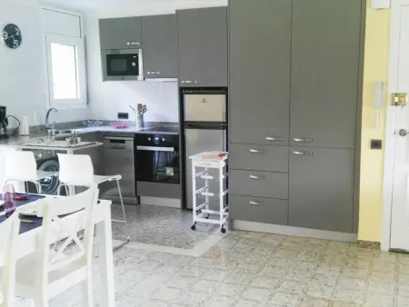 Appartement Confortable 2 Chambres avec Piscine, Proche Mer, Playa de Aro - Photo 4