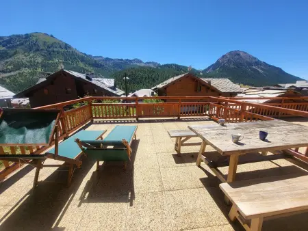 Appartement 3 pièces avec grande terrasse, garage et équipements modernes à Montgenèvre - Photo 12