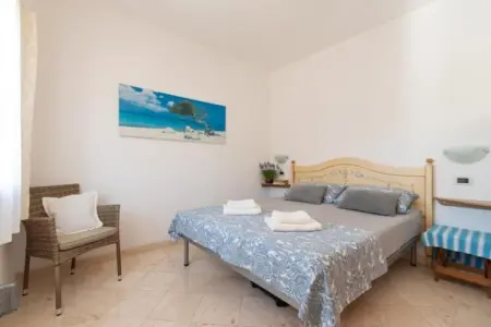 Casa su rimediu, Casa su Rimediu à Orosei avec balcon/terrasse - Photo 5
