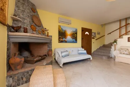 Casa su rimediu, Casa su Rimediu à Orosei avec balcon/terrasse - Photo 9