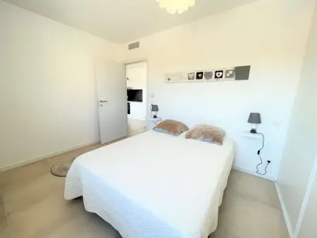 Appartement lumineux avec terrasse, à 650m de la plage d'Agosta, parking inclus - Photo 6