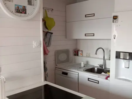 Appartement T2 avec Parking Privé et Balcon à Canet Plage - Photo 7